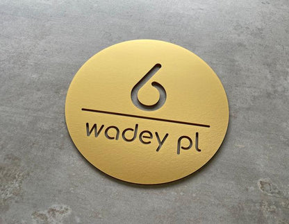 Personalized House Number - Circle Cutout 20cm - Laser Culture