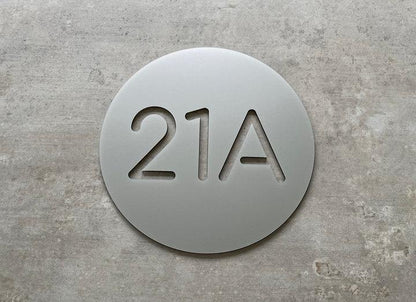 Outdoor House Number - Circle with Backing Plate 25cm - Laser Culture